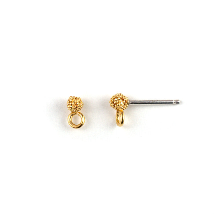 B126b Silver Post Earring