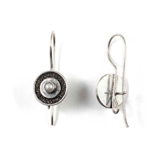 C64a Silver Wire Earring with Pearl
