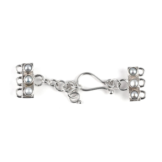 B952b Silver 3-Strand Hook Clasp with White Pearl